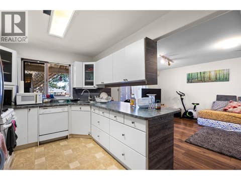Photo 31 of 749 ROBSON Drive, Sahali, Kamloops