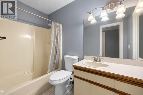 Virtually Staged at 749 ROBSON Drive, Sahali, Kamloops