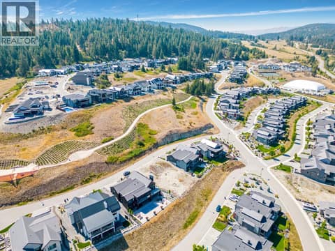 Photo 11 of 261 Ashcroft Court, Predator Ridge, Vernon