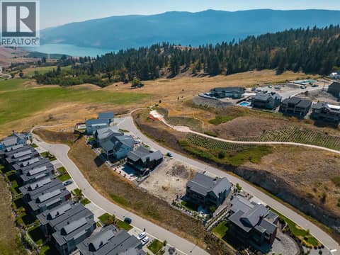 Photo 15 of 261 Ashcroft Court, Predator Ridge, Vernon