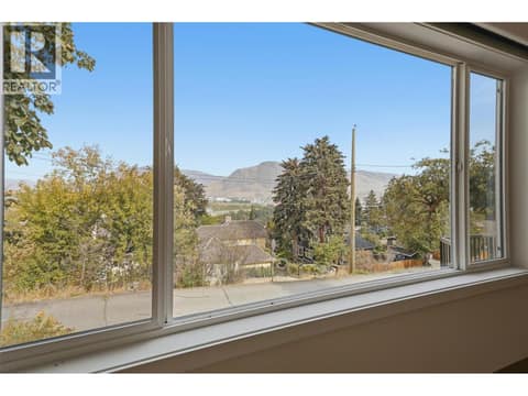 Photo 13 of 211 CONNAUGHT Road, South Kamloops