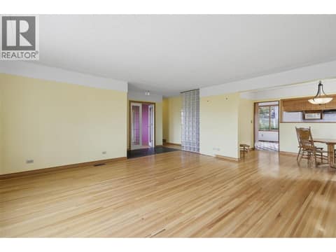Photo 15 of 211 CONNAUGHT Road, South Kamloops