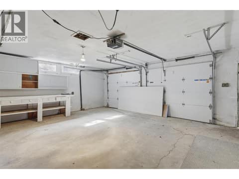 2 Car Garage at 211 CONNAUGHT Road, South Kamloops