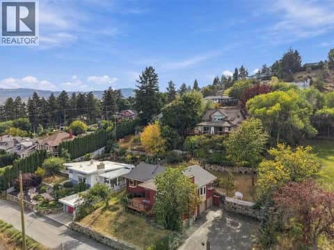 Photo 56 of 211 CONNAUGHT Road, South Kamloops