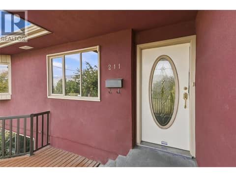 Photo 8 of 211 CONNAUGHT Road, South Kamloops