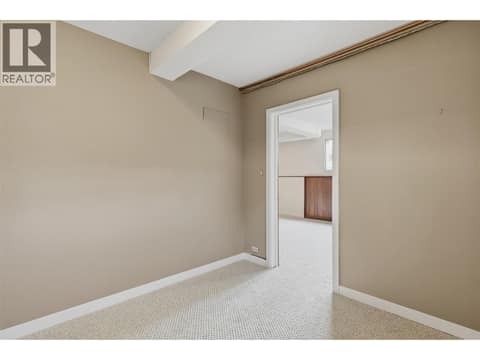 Lower Level Bedroom at 211 CONNAUGHT Road, South Kamloops