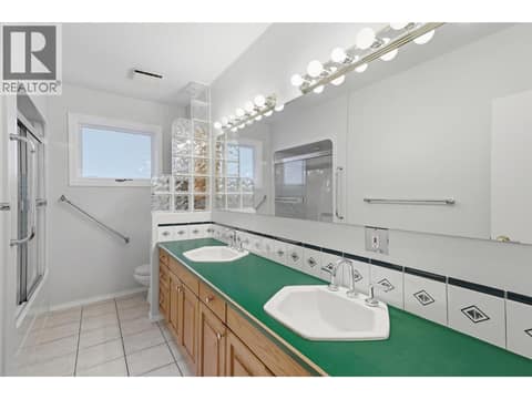 Main Floor Bathroom at 211 CONNAUGHT Road, South Kamloops