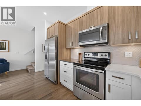 Photo 8 of 312 Belmonte Avenue, Sun Rivers, Kamloops