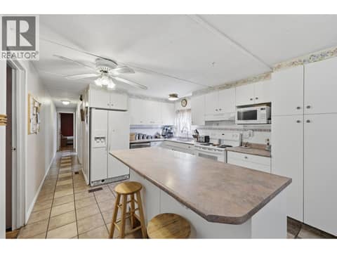 Photo 10 of 749 Klahanie Drive, Barnhartvale, Kamloops