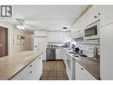Photo 11 of 749 Klahanie Drive, Barnhartvale, Kamloops