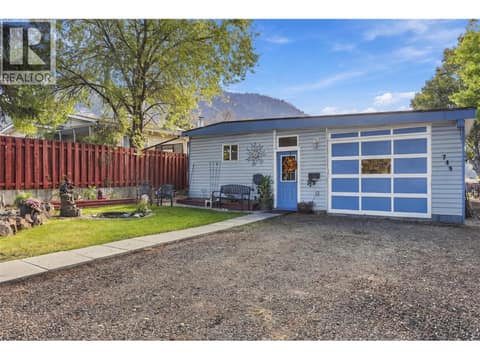 Photo 3 of 749 Klahanie Drive, Barnhartvale, Kamloops