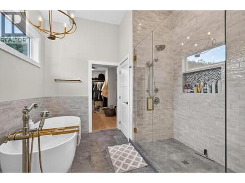 Photo 25 of 887 Loseth Drive, Black Mountain, Kelowna