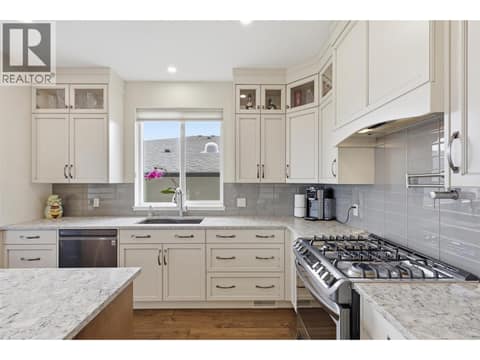 Photo 12 of 4012 Rio Vista Way, Sun Rivers, Kamloops