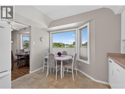 Photo 11 of 2200 40 Avenue Unit# 3, Harwood, Vernon