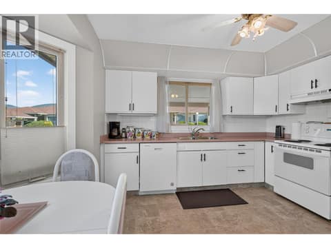 Photo 14 of 2200 40 Avenue Unit# 3, Harwood, Vernon