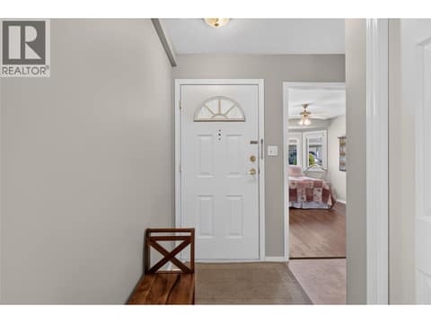 Photo 4 of 2200 40 Avenue Unit# 3, Harwood, Vernon