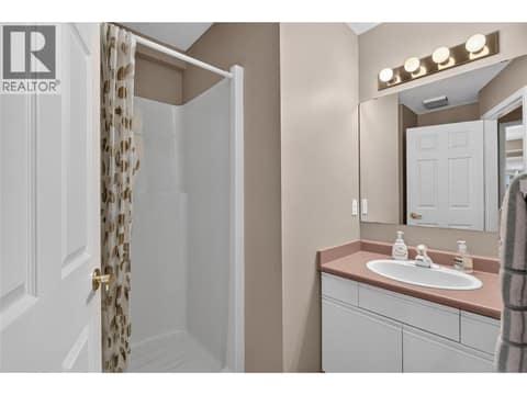 Photo 43 of 2200 40 Avenue Unit# 3, Harwood, Vernon