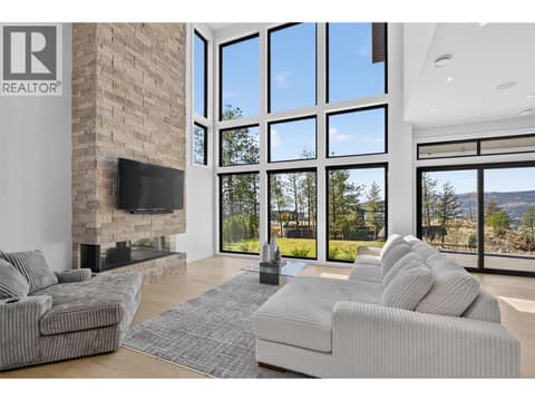 Photo 8 of 1561 Cabernet Court, Lakeview Heights, West Kelowna