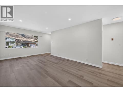 Photo 2 of 2257/2259 Valleyview Drive, Valleyview, Kamloops