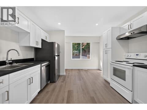 Photo 5 of 2257/2259 Valleyview Drive, Valleyview, Kamloops