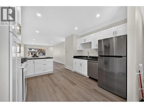 Photo 6 of 2257/2259 Valleyview Drive, Valleyview, Kamloops