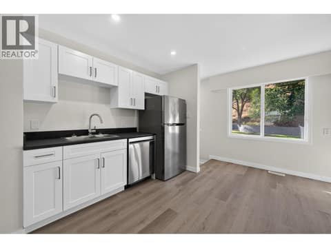 Photo 8 of 2257/2259 Valleyview Drive, Valleyview, Kamloops
