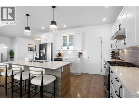 Photo 14 of 464 Edinburgh Boulevard, Aberdeen, Kamloops