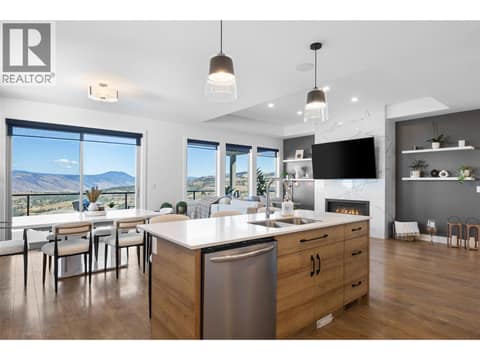 Photo 17 of 464 Edinburgh Boulevard, Aberdeen, Kamloops