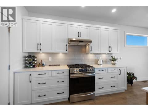 Photo 18 of 464 Edinburgh Boulevard, Aberdeen, Kamloops