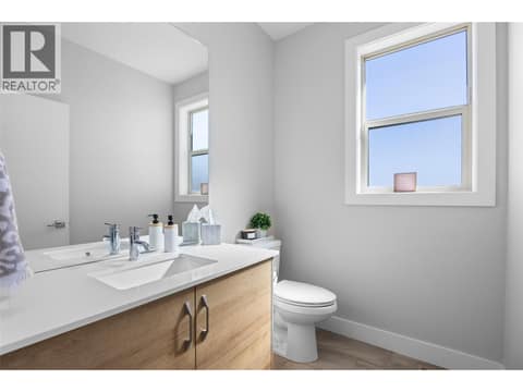 Photo 32 of 464 Edinburgh Boulevard, Aberdeen, Kamloops