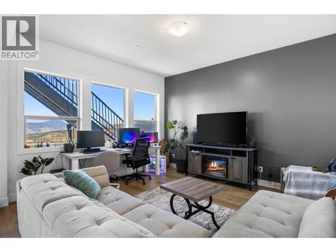 Photo 38 of 464 Edinburgh Boulevard, Aberdeen, Kamloops