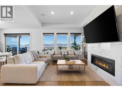 Photo 5 of 464 Edinburgh Boulevard, Aberdeen, Kamloops