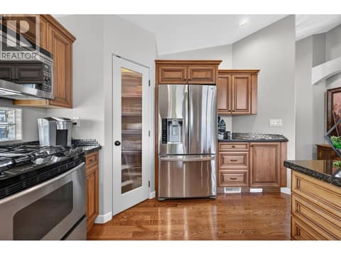 Photo 9 of 784 Rosewood Crescent, Sun Rivers, Kamloops