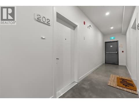 Photo 5 of 5300 Main Street Unit# 202, Kettle Valley, Kelowna