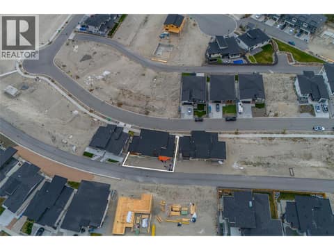 Photo 10 of 1096 Antler Drive, Columbia/Duncan, Penticton