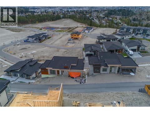 Photo 16 of 1096 Antler Drive, Columbia/Duncan, Penticton