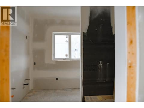 Photo 25 of 1096 Antler Drive, Columbia/Duncan, Penticton