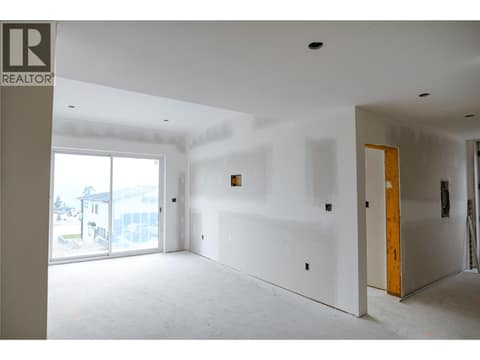 Photo 34 of 1096 Antler Drive, Columbia/Duncan, Penticton