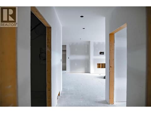 Photo 38 of 1096 Antler Drive, Columbia/Duncan, Penticton