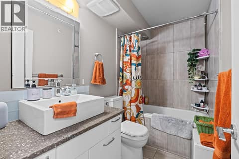 Bathroom on Upper Level at 1851 Ambrosi Road Unit# 11, Springfield/Spall, Kelowna