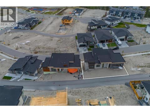 Photo 15 of 1092 Antler Drive, Columbia/Duncan, Penticton