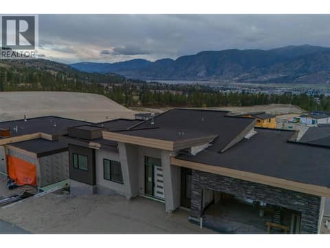 Photo 21 of 1092 Antler Drive, Columbia/Duncan, Penticton