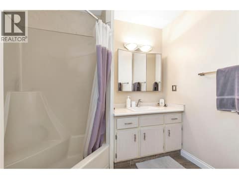 Photo 30 of 1660 Ufton Court Unit# 209, Glenmore, Kelowna