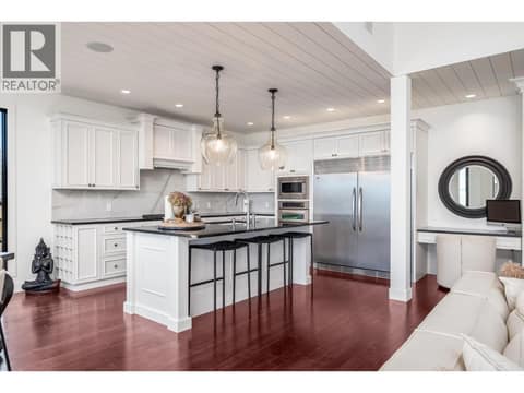 Photo 12 of 328 Cordon Place, Bella Vista, Vernon