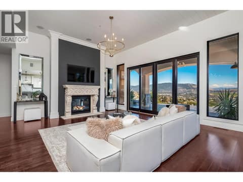 Photo 9 of 328 Cordon Place, Bella Vista, Vernon