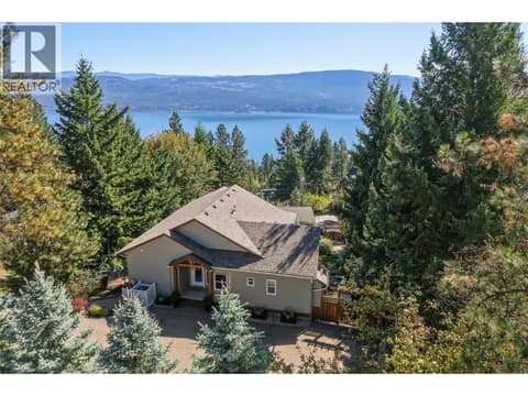 Photo 1 of 642 Mountain Drive, Okanagan North, Vernon