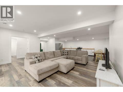Photo 33 of 4702 McCulloch Road, South East Kelowna