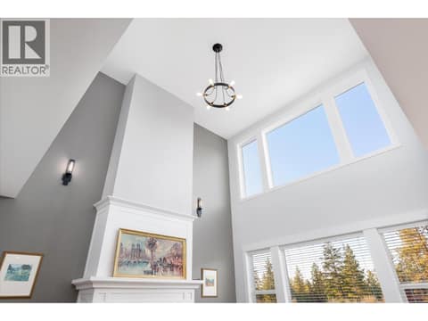 Photo 9 of 4702 McCulloch Road, South East Kelowna