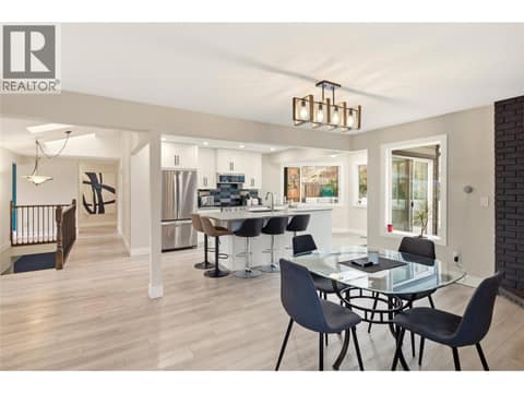Photo 10 of 2218 Omineca Place, Dilworth Mountain, Kelowna