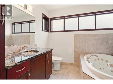 Photo 16 of 2218 Omineca Place, Dilworth Mountain, Kelowna